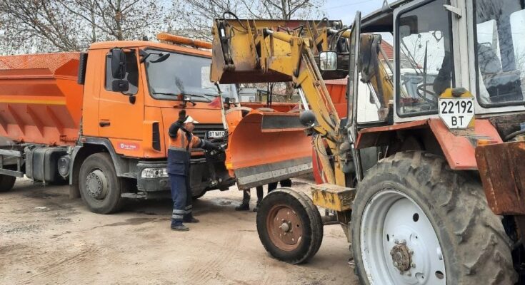 У Херсоні "МДУ" продовжує переобладнання техніки для робіт у зимовий період