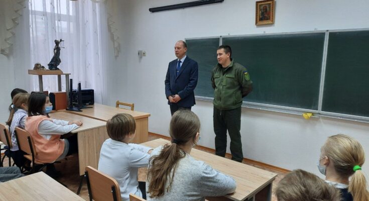 У Херсонській школі гуманітарної праці вшанували Дениса Лошкарьова