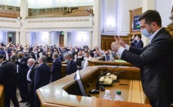 Зеленського взято в кліщі: з нього витискатимуть необхідні рішення парламенту