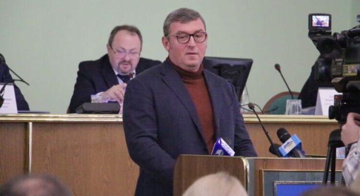 Заступника голови Херсонської облради підозрюють у корупції