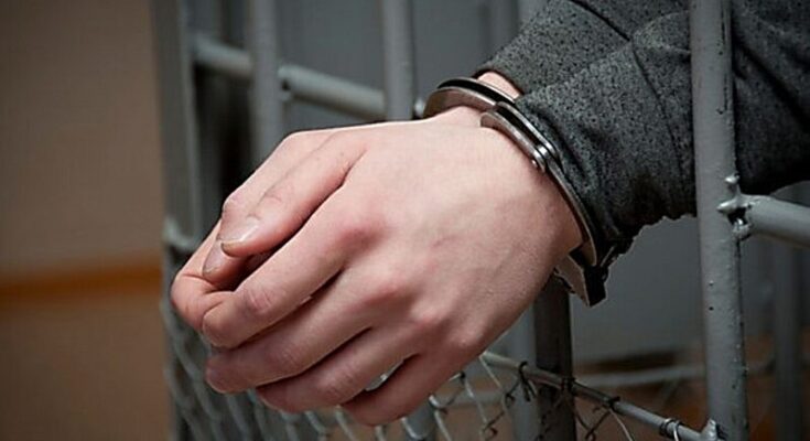 Житель Херонщини неодноразово ґвалтував 16-річну доньку співмешканки